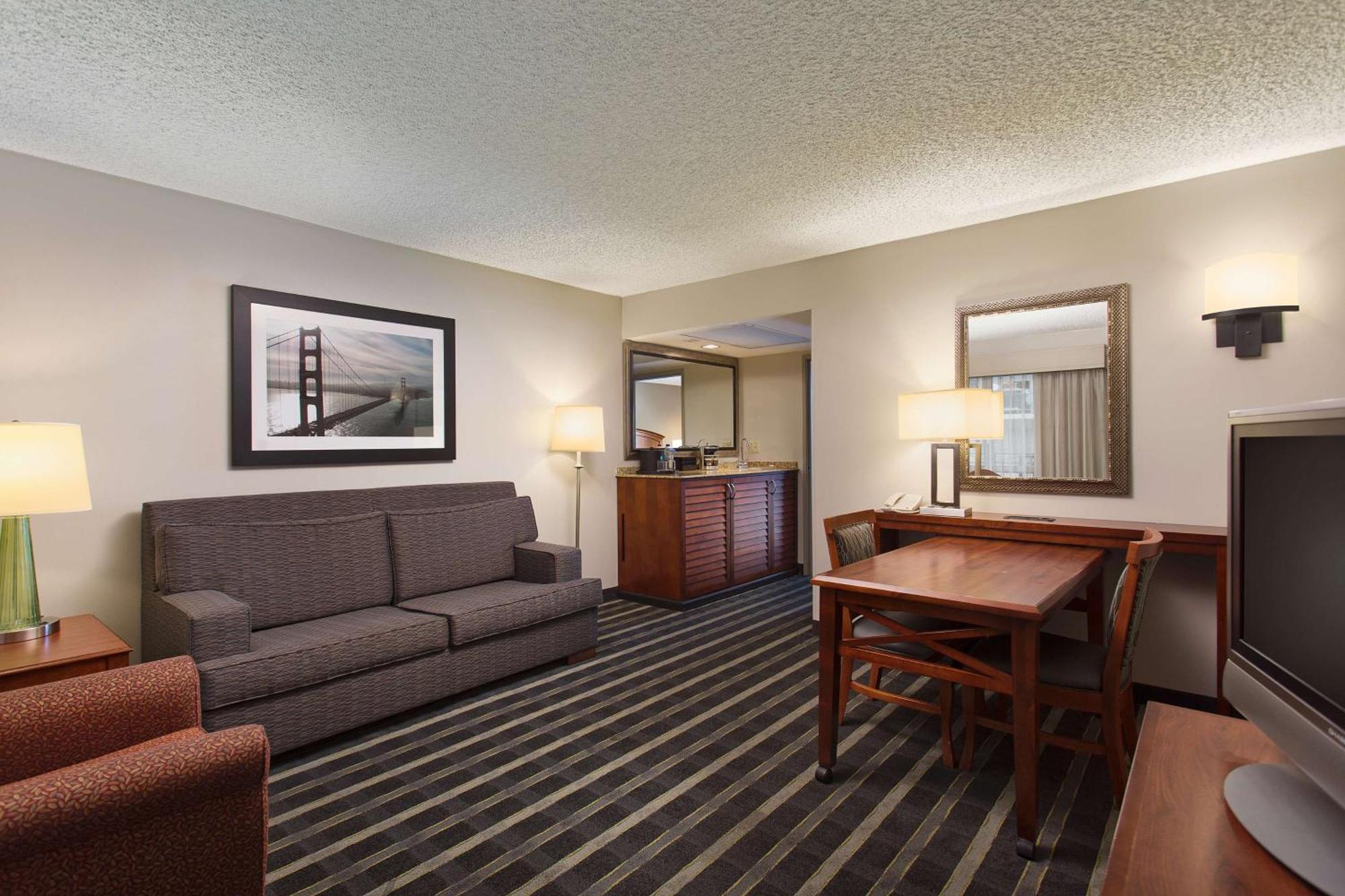 Embassy Suites San Francisco Airport - Waterfront Burlingame Extérieur photo